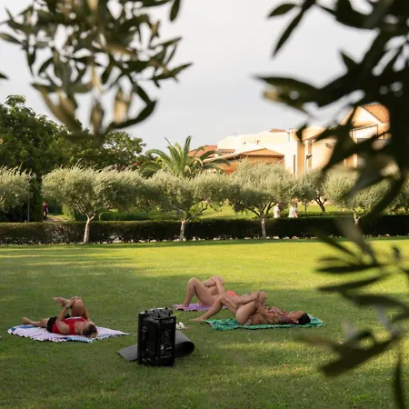 Madama Club Village * Steccato