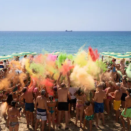 Semesteranläggning (resort) Madama Club Village *