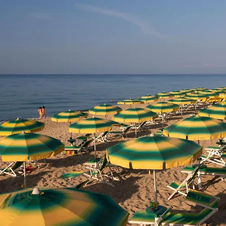 Madama Club Village Steccato