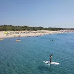 Madama Club Village
