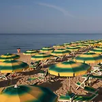 Madama Club Village Steccato