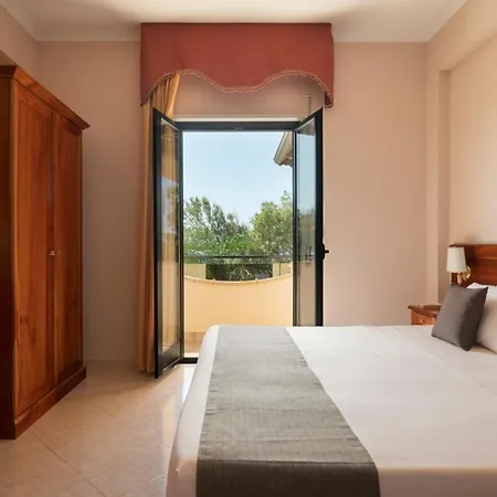 Üdülőközpont Madama Club Village