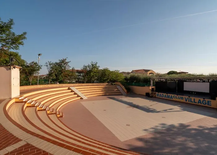 Madama Club Village 度假村 斯塔加托