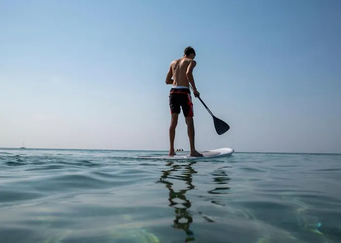 度假村 Madama Club Village